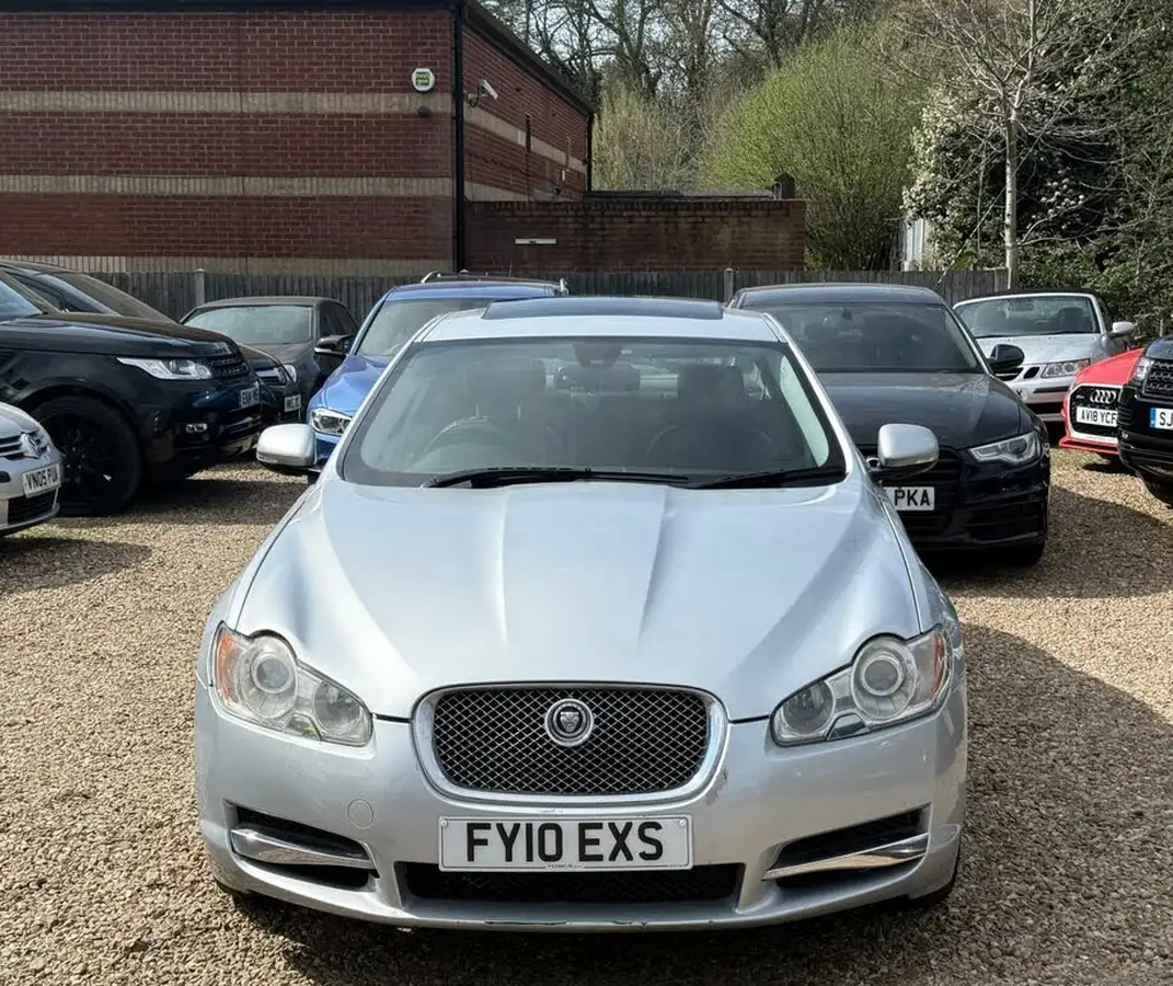 2010-jaguar-xf-30td-premium-luxury-big-5