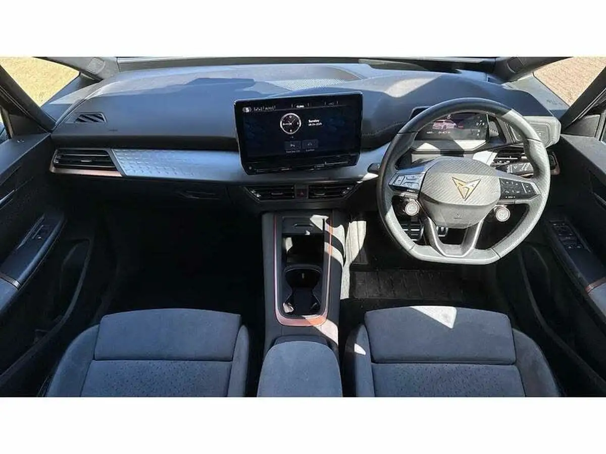 2024-cupra-born-e-v3-230ps-77kwh-e-boost-big-7