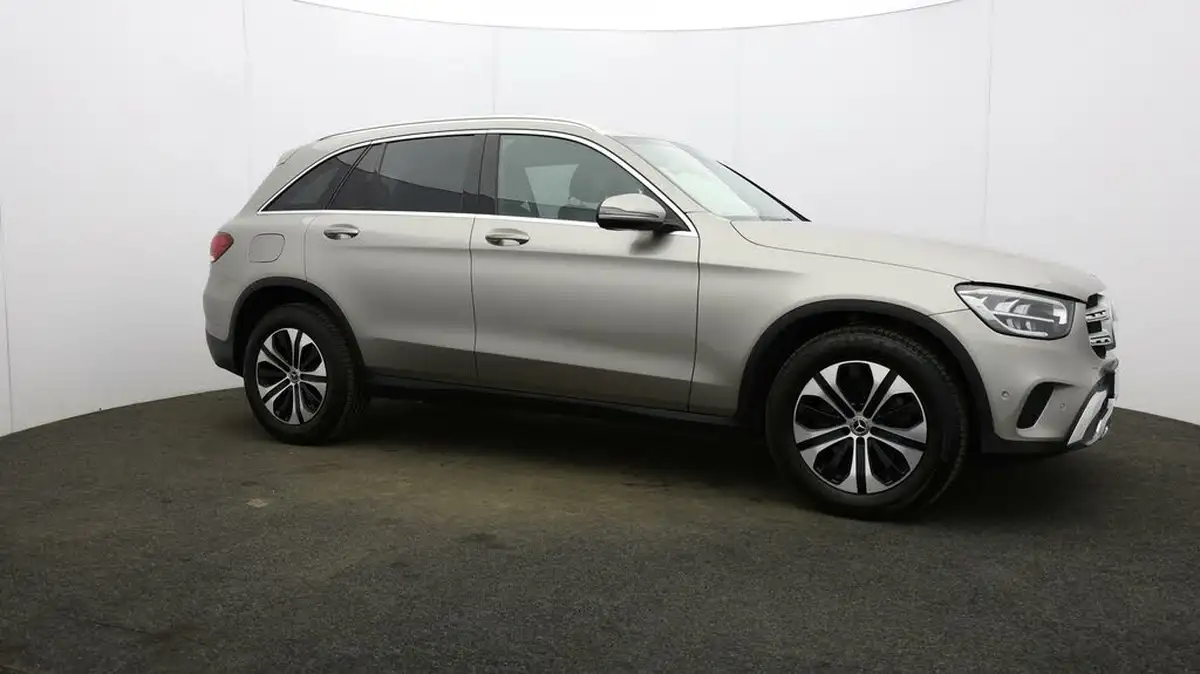 2019-mercedes-benz-glc-class-20d-glc220d-sport-big-40