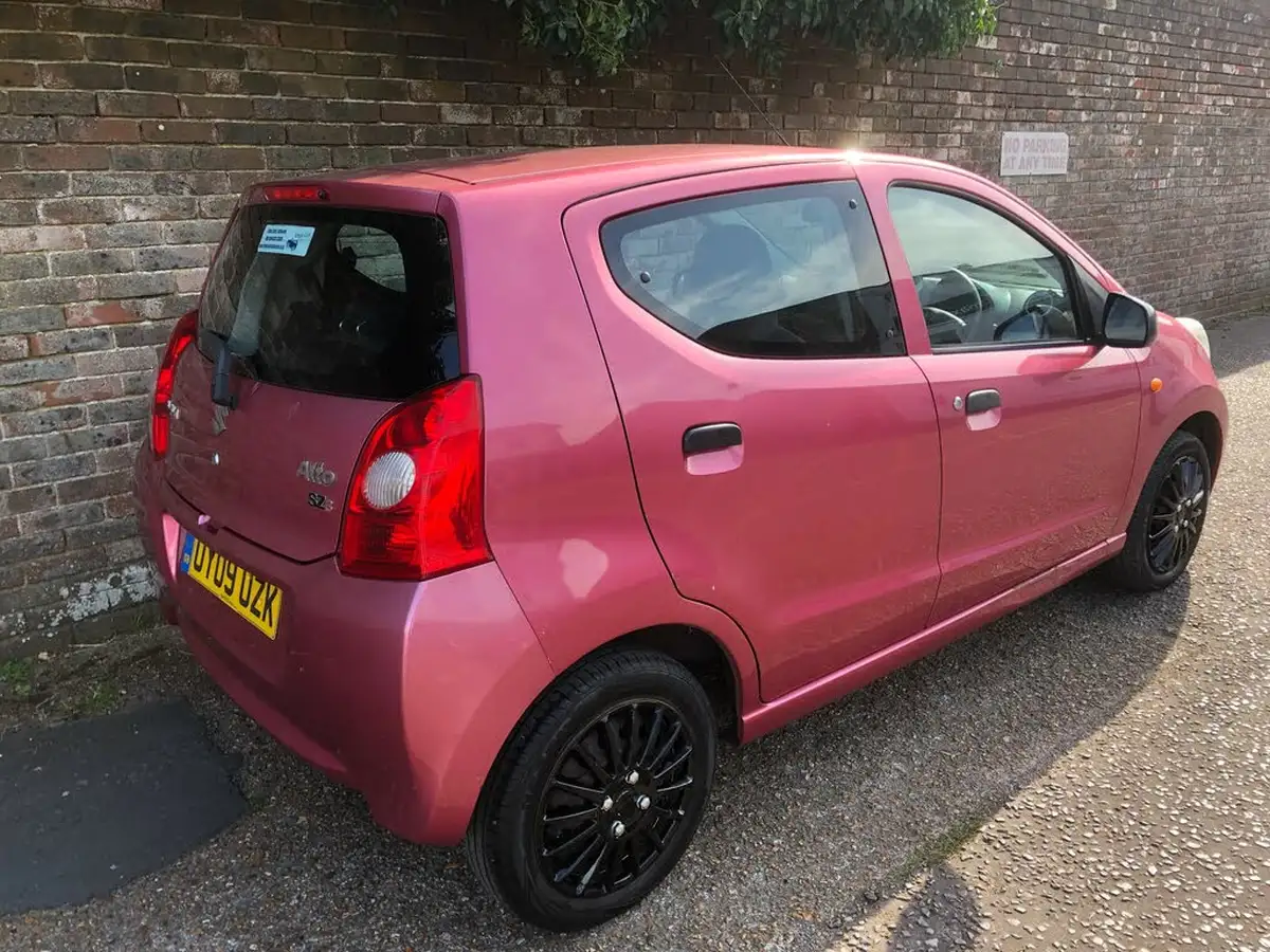 2009-suzuki-alto-10-sz3-big-5