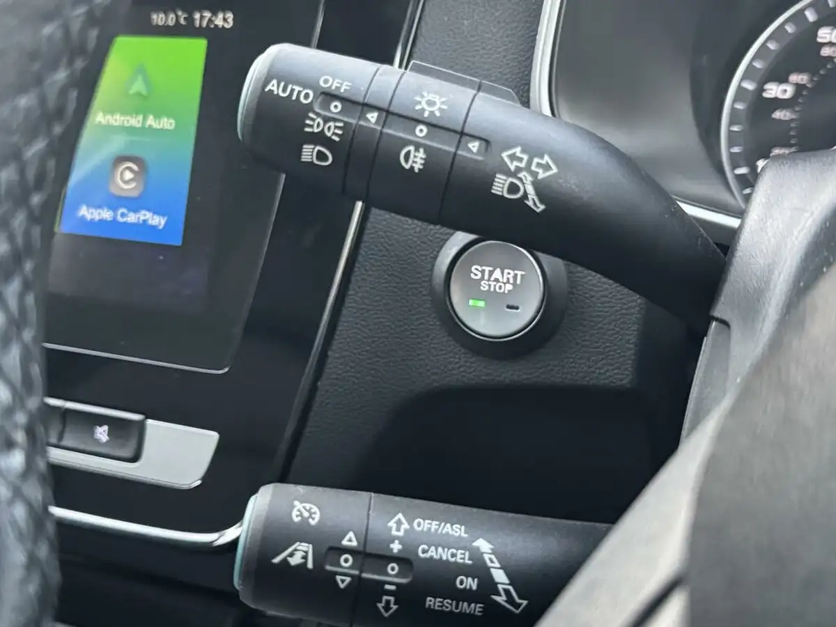 2021-mg-zs-suv-e-exclusive-ev-big-30