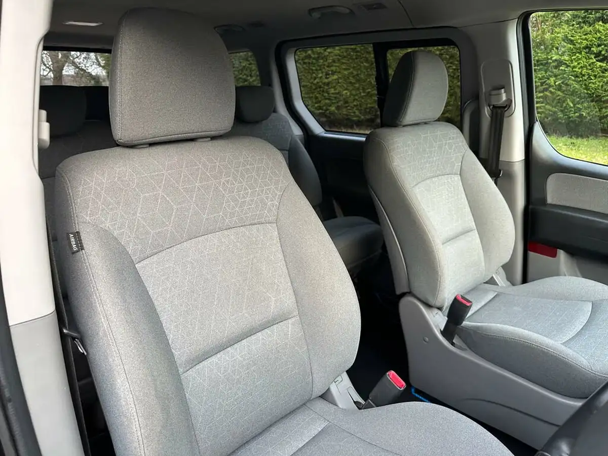 2019-hyundai-i800-25crdi-se-nav-170ps-auto-big-33