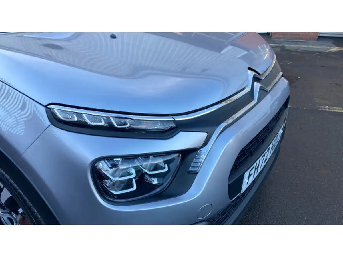 2023-citroen-c3-12-puretech-elle-83ps-ss-big-7