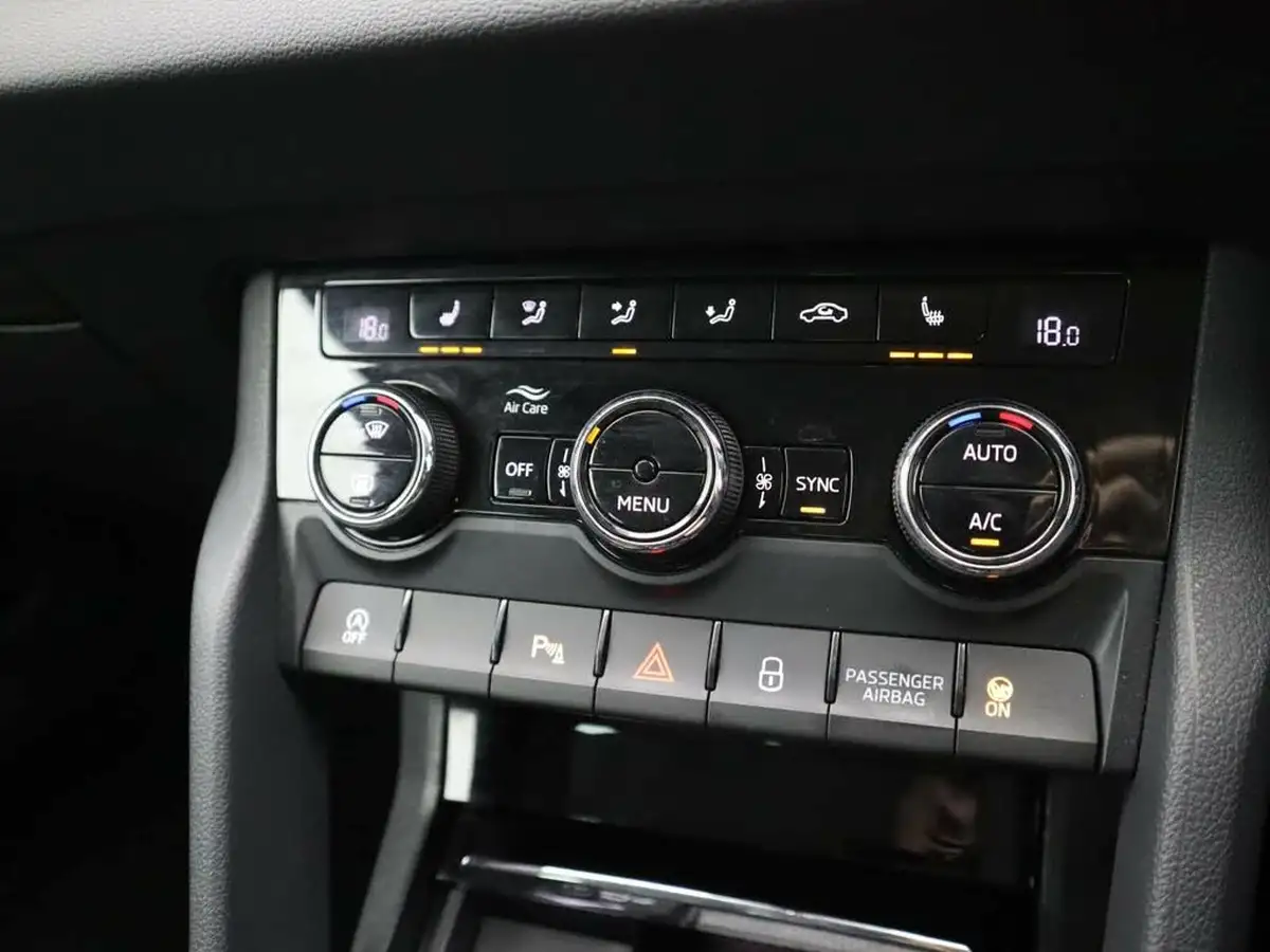 2019-skoda-karoq-20tdi-se-l-150ps-4x4-big-17