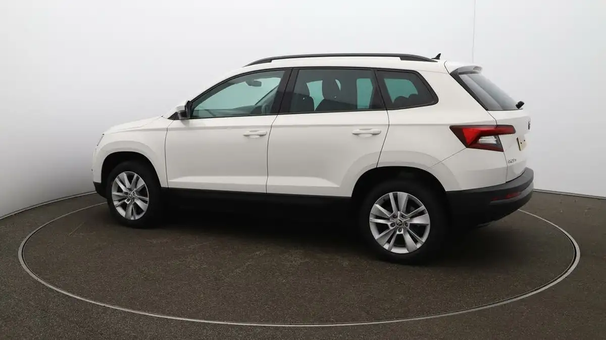 2019-skoda-karoq-16tdi-se-technology-dsg-big-30