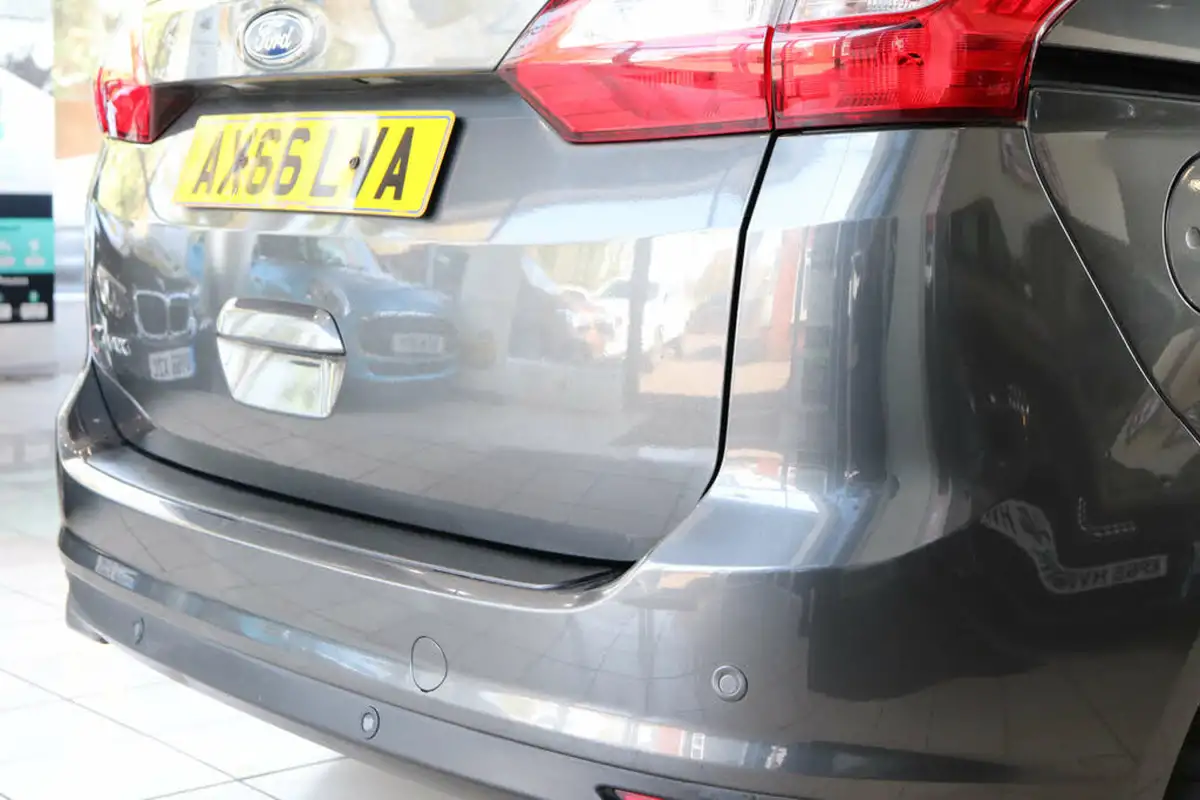2017-ford-grand-c-max-15tdci-zetec-1498cc-big-67