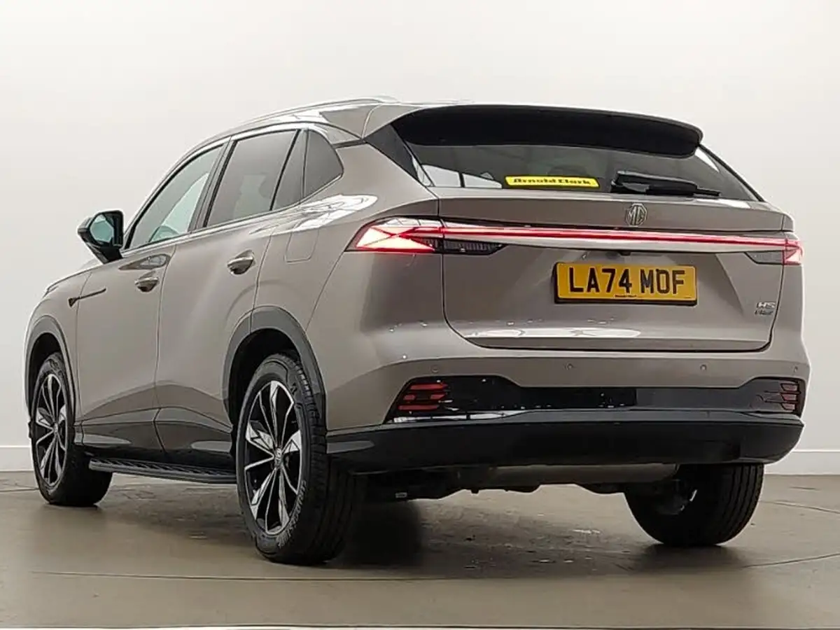 2024-mg-hs-15t-gdi-trophy-273ps-plug-in-hybrid-1496cc-auto-big-1
