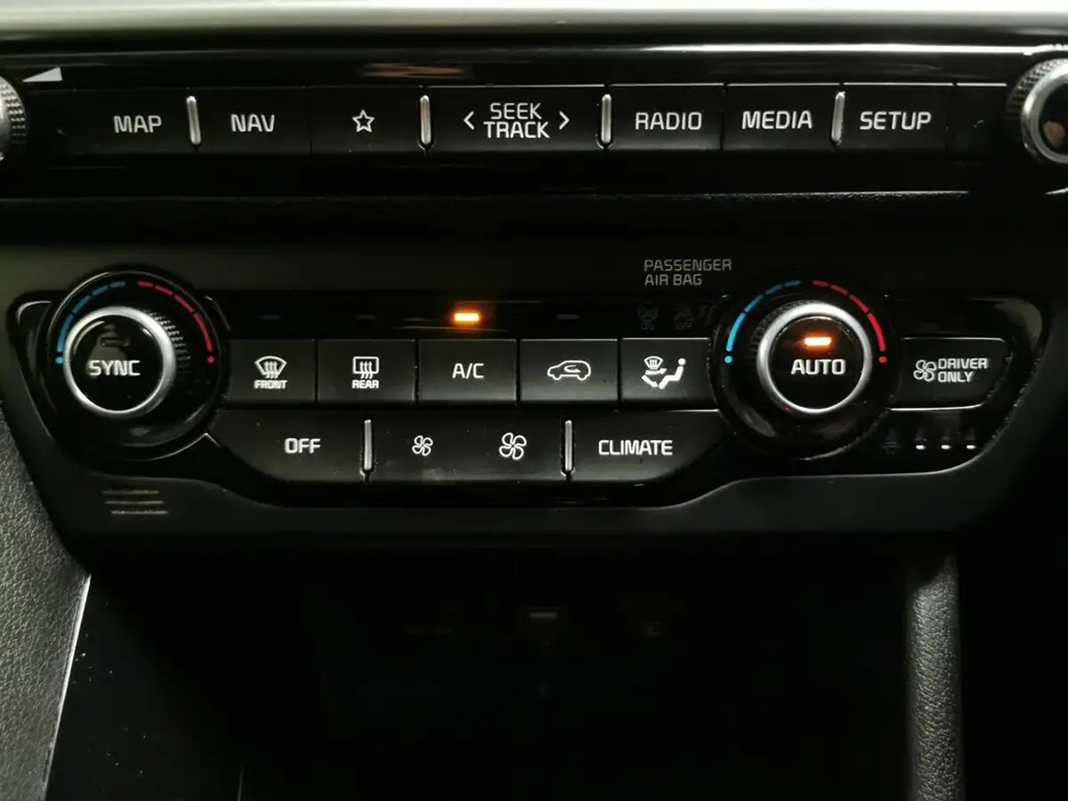 2021-kia-niro-16-gdi-3-big-14