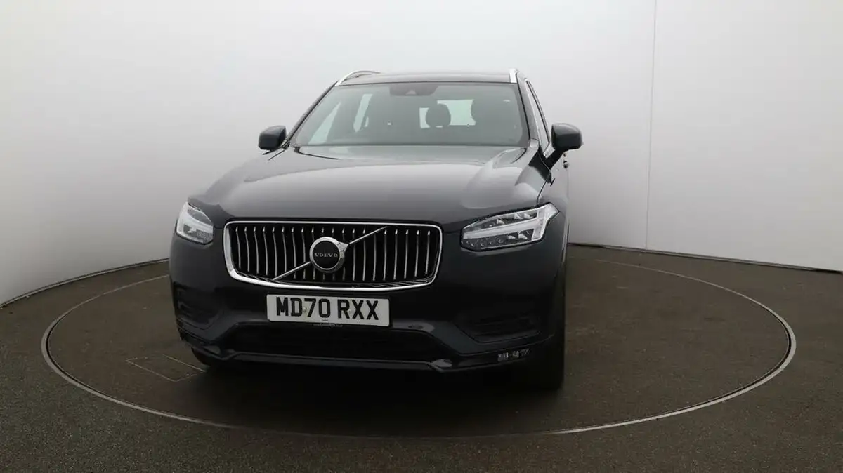 2021-volvo-xc90-20td-b5-momentum-big-30