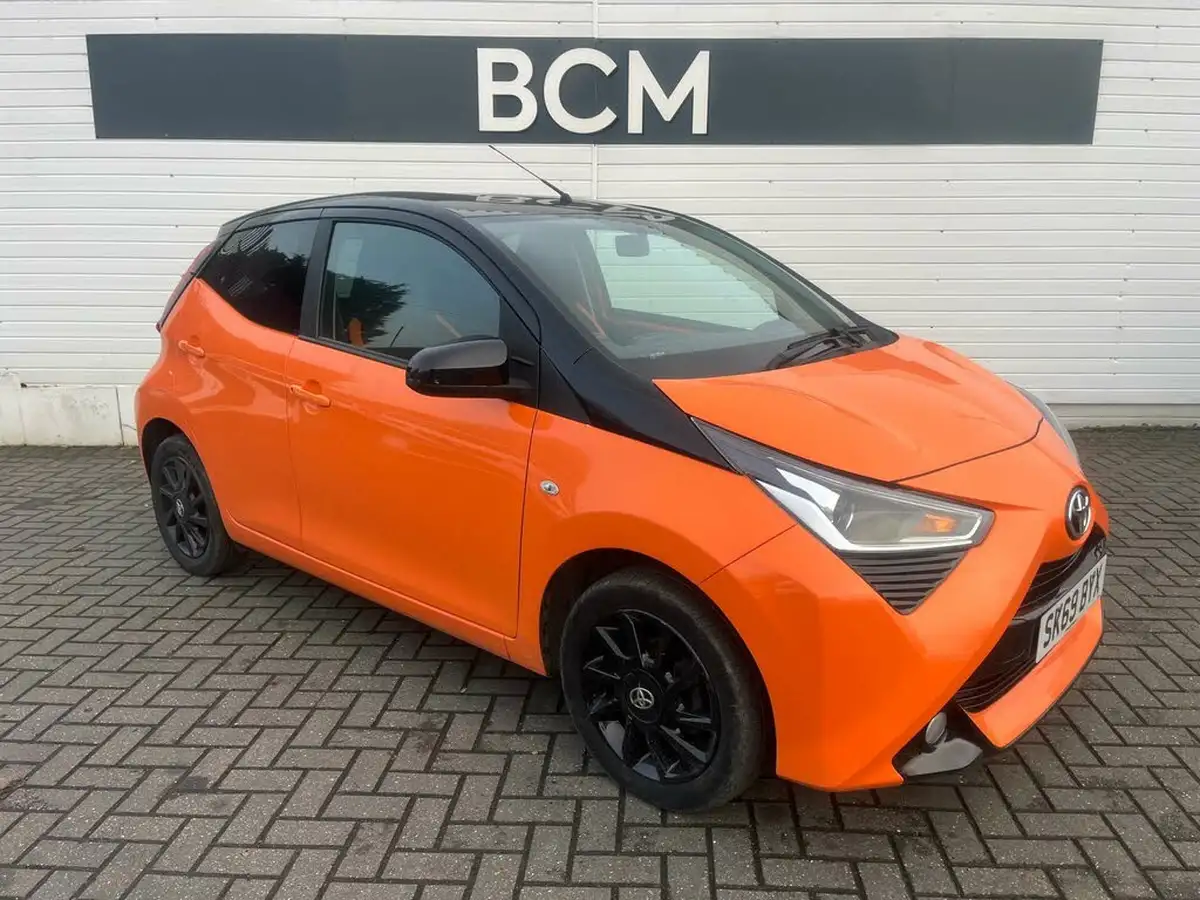 2019-toyota-aygo-10-vvt-i-x-cite-big-0