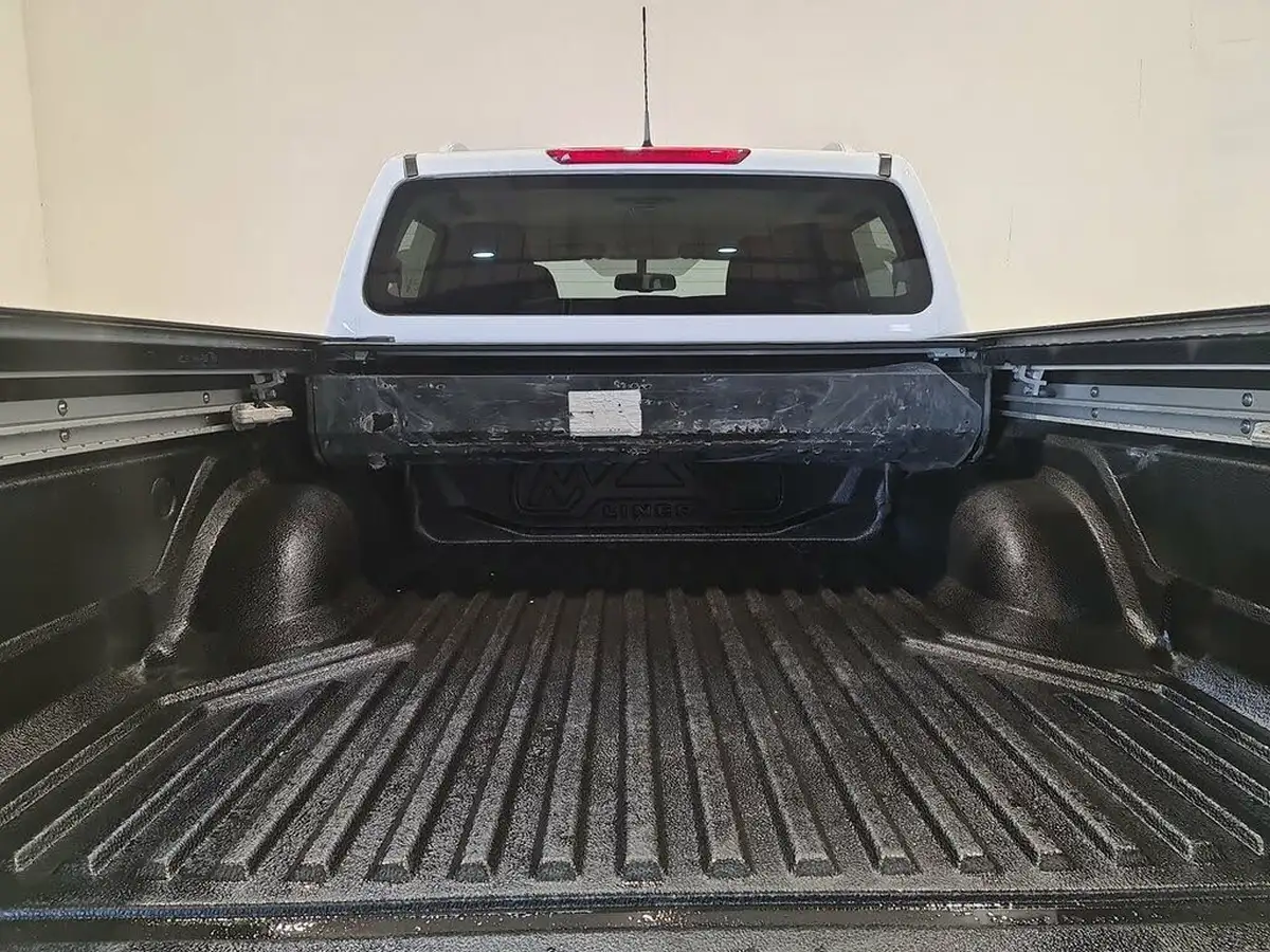 2021-nissan-navara-23dci-tt-tekna-8-navileather-auto-big-6