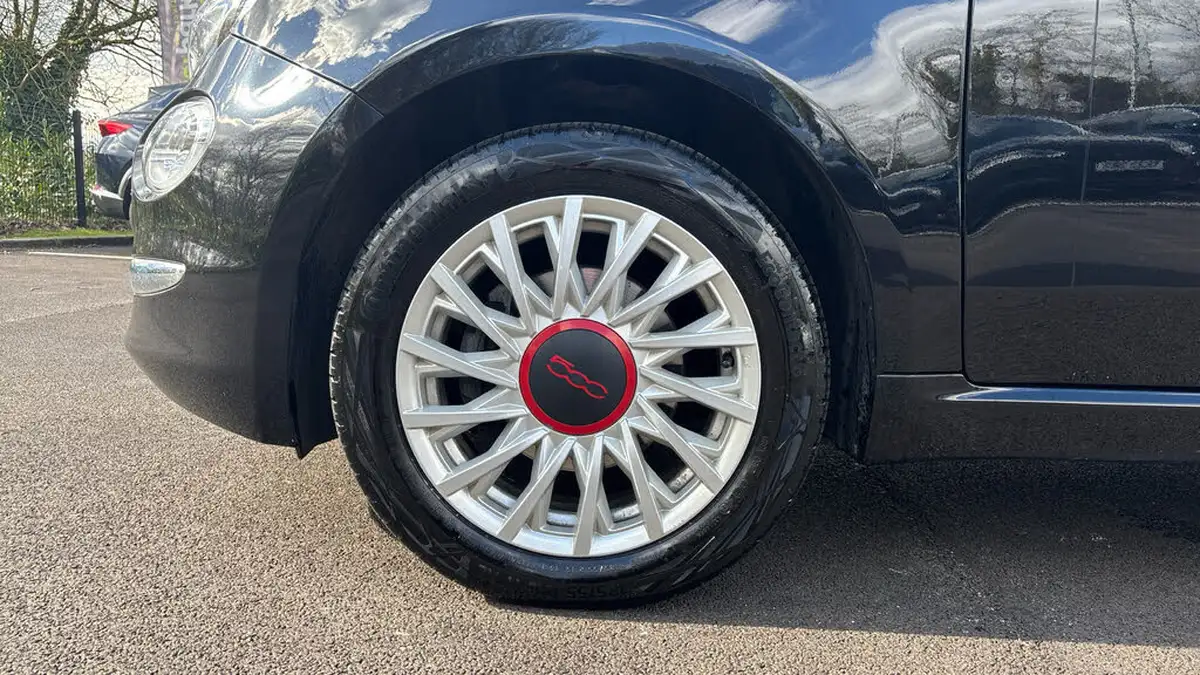 2022-fiat-500-10-red-big-16