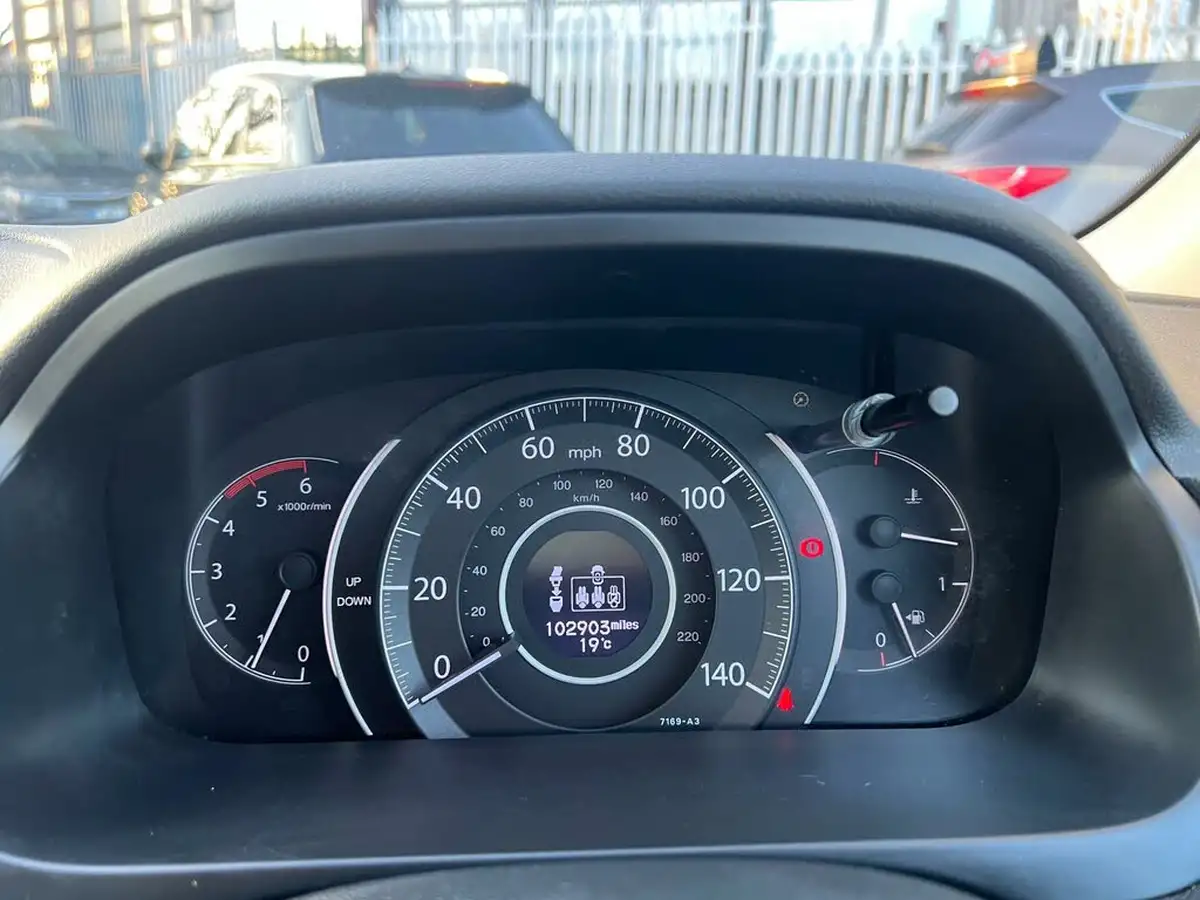 2014-honda-cr-v-22-i-dtec-se-dab-audio-big-13