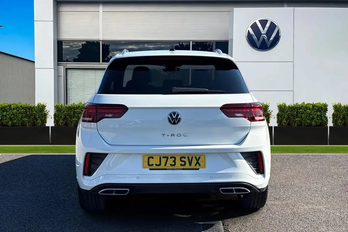 2024-volkswagen-t-roc-15-tsi-r-line-hatchback-5d-big-3