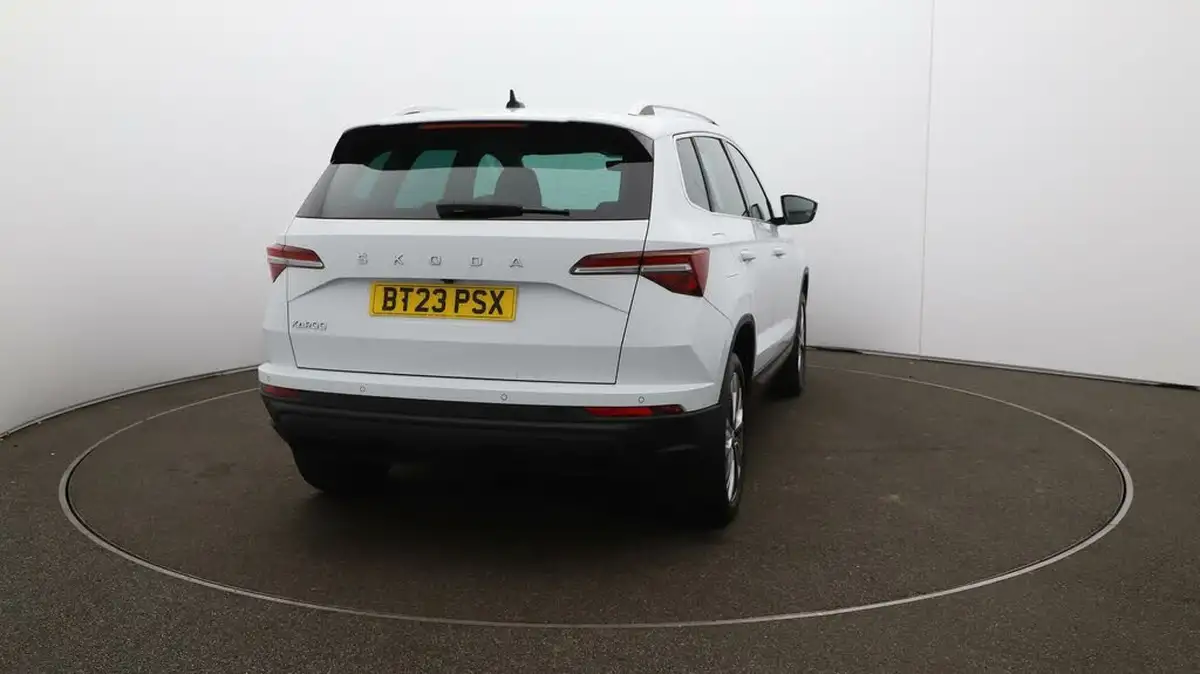 2023-skoda-karoq-20tdi-se-l-116ps-dsg-big-48