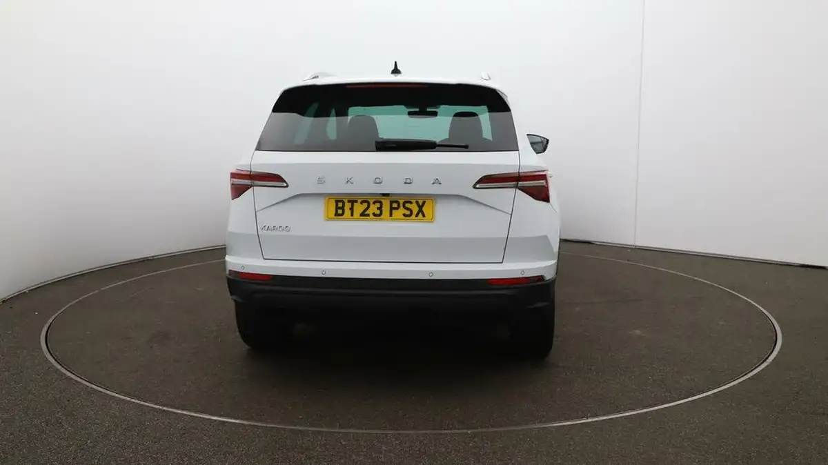 2023-skoda-karoq-20tdi-se-l-116ps-dsg-big-6