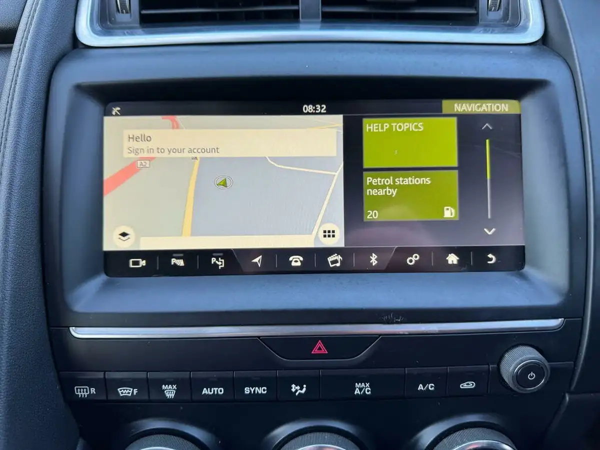 2019-jaguar-e-pace-20-i4d-hse-180ps-big-12