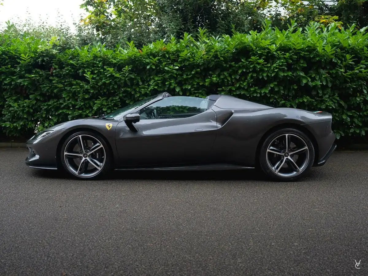 2023-ferrari-296-gts-big-3