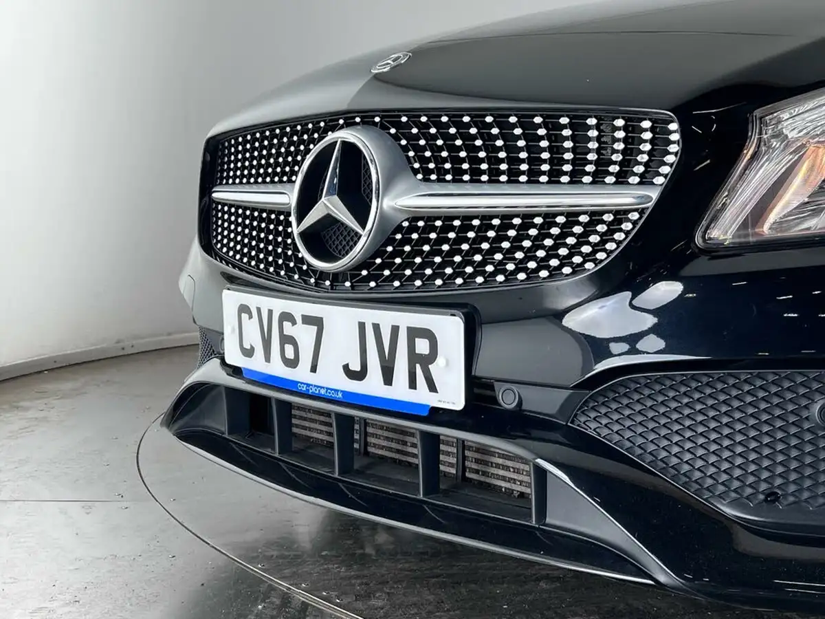 2017-mercedes-benz-a-class-15d-a180d-amg-line-ss-big-32