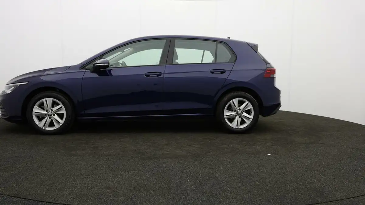 2022-volkswagen-golf-15-tsi-life-150ps-hatchback-big-64