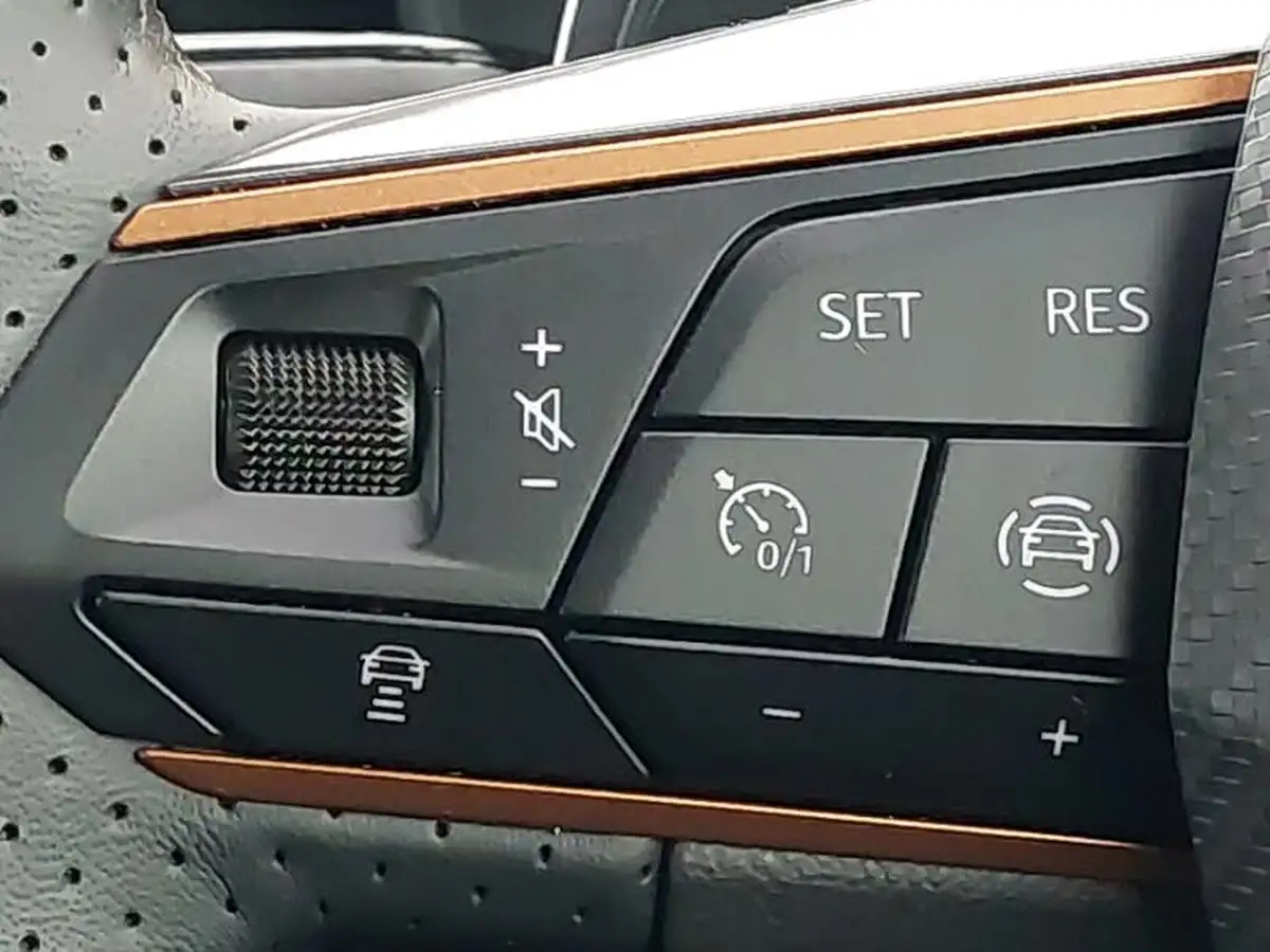 2024-cupra-formentor-15-tsi-v2-dsg-big-13