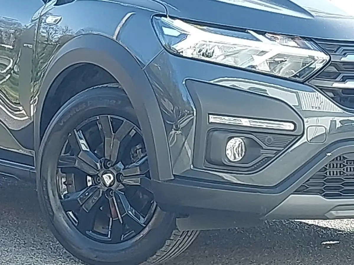 2022-dacia-jogger-10-tce-extreme-se-big-8