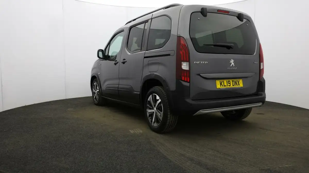 2019-peugeot-rifter-12-puretech-gt-line-standardss-big-35