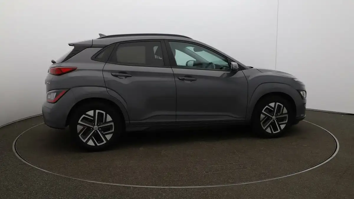2022-hyundai-kona-e-ultimate-big-44
