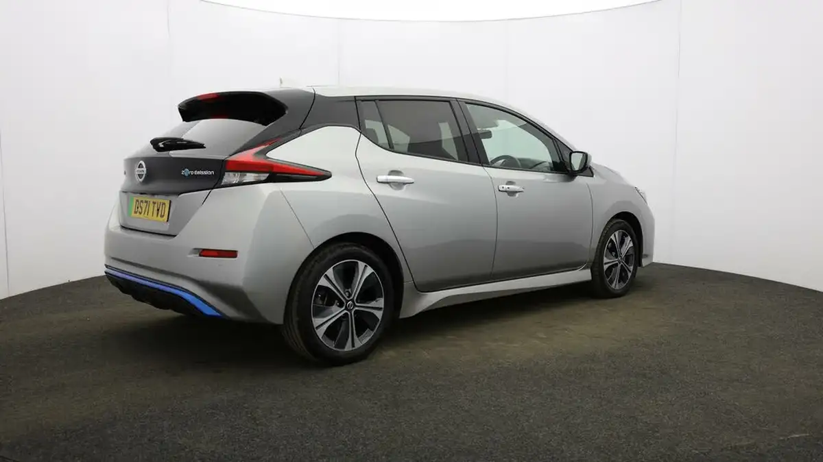 2022-nissan-leaf-e-n-connecta-big-49