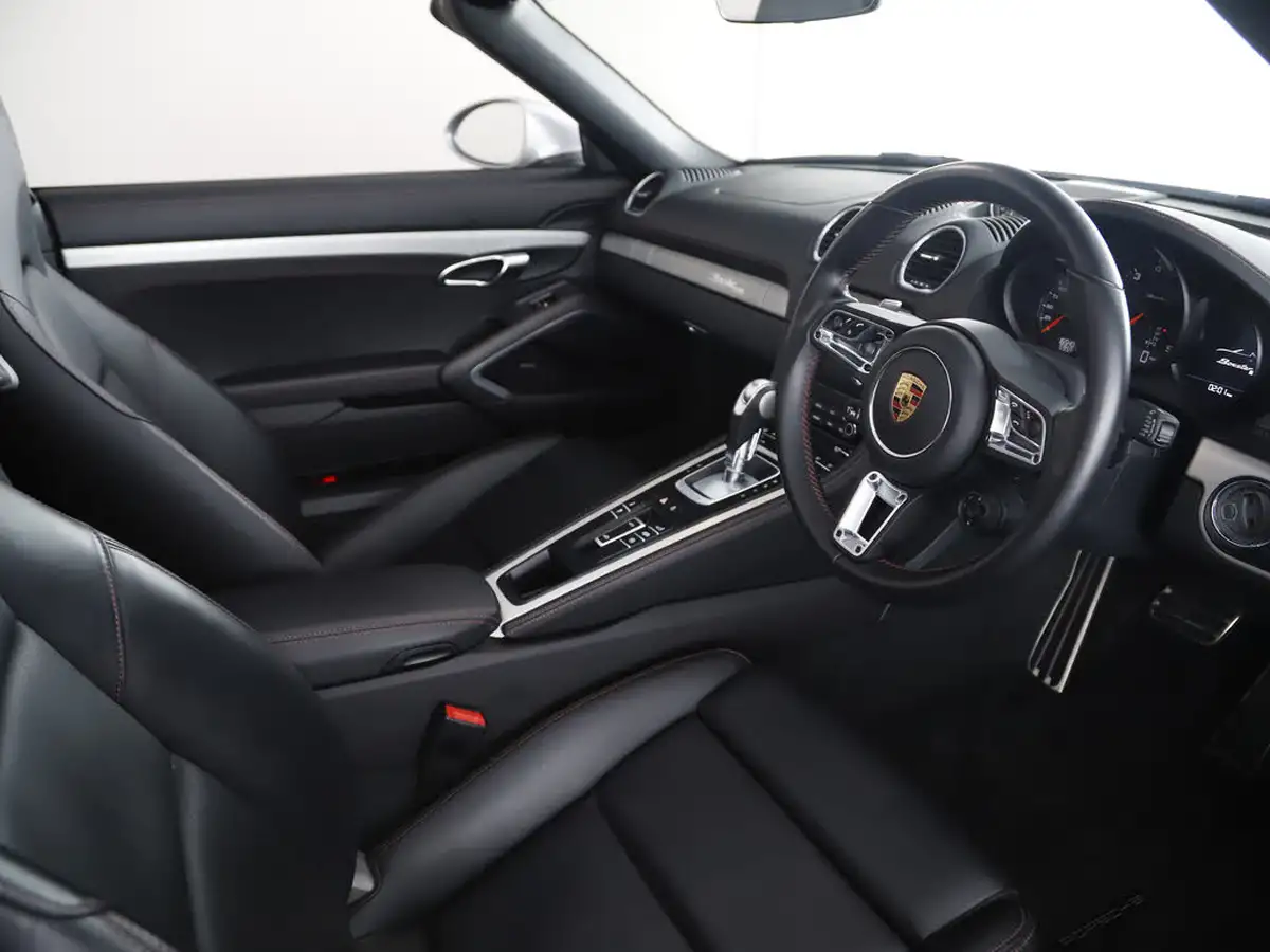 2021-porsche-boxster-718-40-boxster-25-years-pdk-big-18