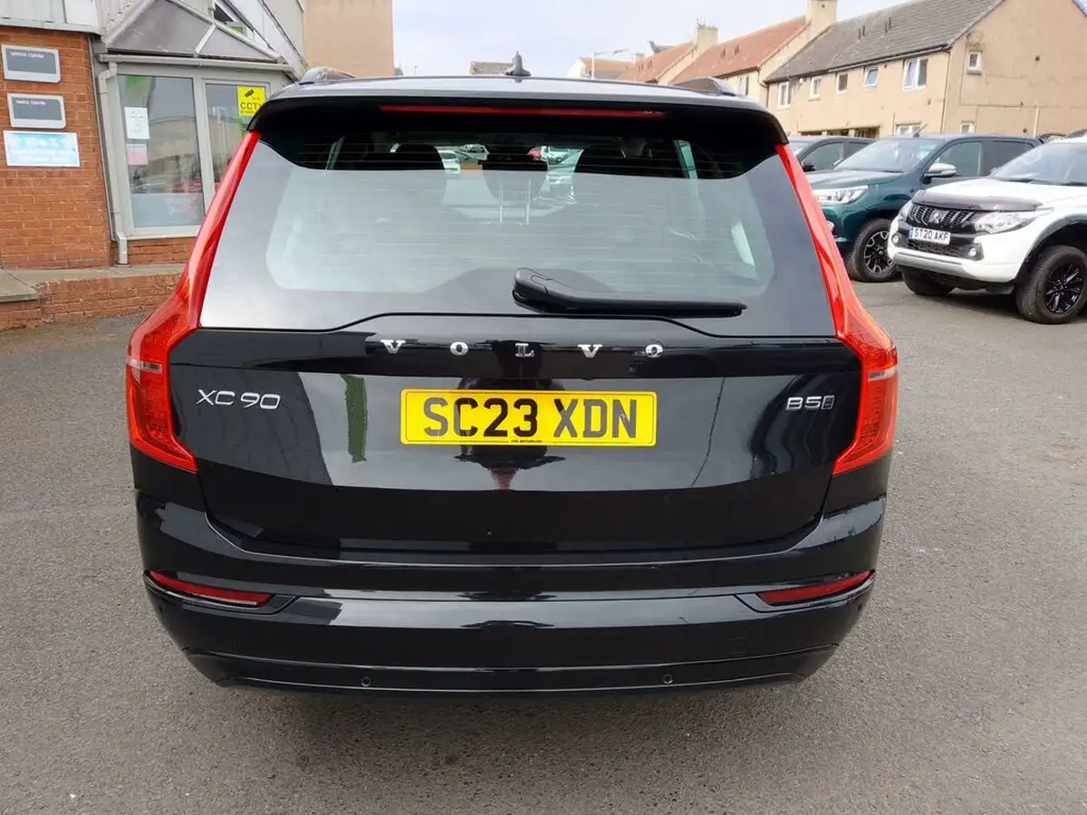 2023-volvo-xc90-20td-b5-plus-big-6