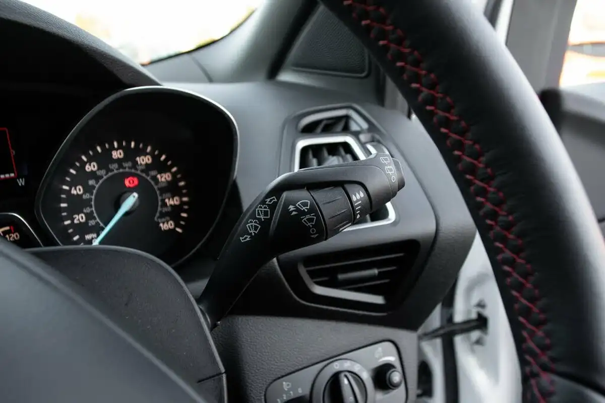 2019-ford-kuga-15t-st-line-edition-150ps-big-17