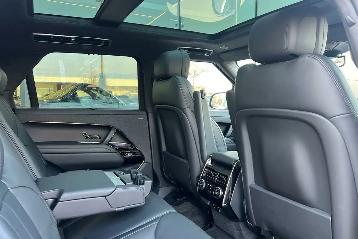 2024-land-rover-range-rover-sport-30-d350-autobiography-big-37