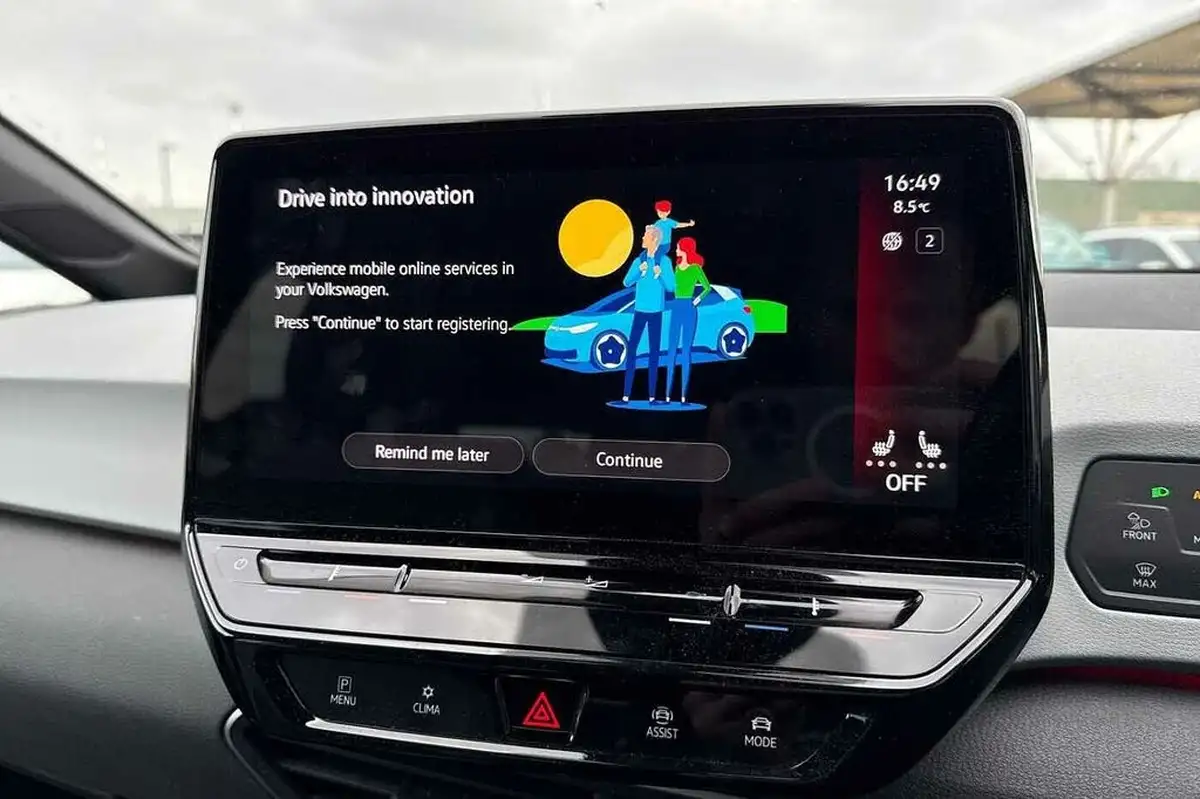 2020-volkswagen-id3-e-business-big-11