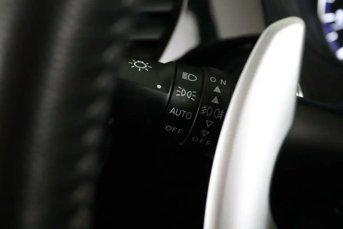2019-mitsubishi-outlander-20-juro-7st-big-19