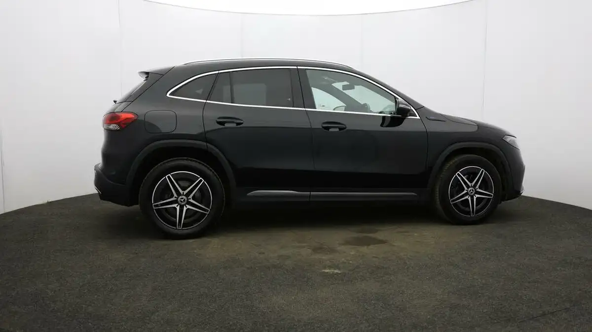 2022-mercedes-benz-eqa-e-eqa-250-amg-line-big-49