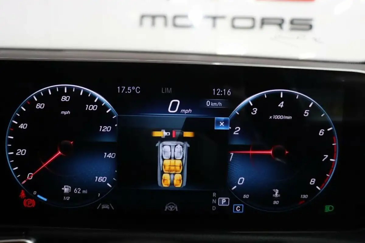 2021-mercedes-benz-glb-class-13-glb-200-amg-line-premium-plus-driving-assistance-big-25