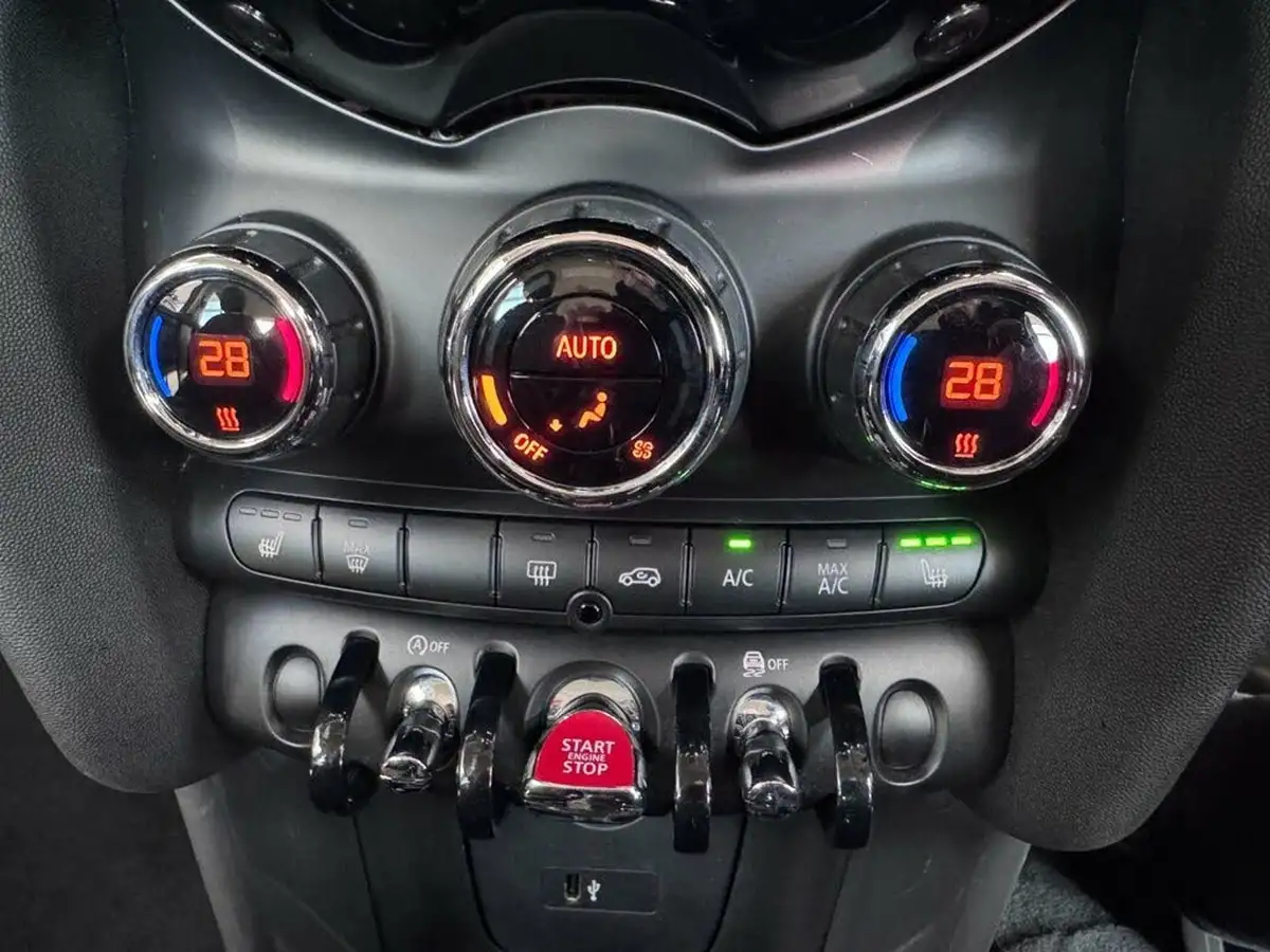 2019-mini-cooper-15-cooper-classic-hatchback-5d-big-48