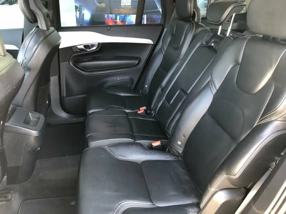 2018-volvo-xc90-20td-d5-momentum-pro-awd-big-29