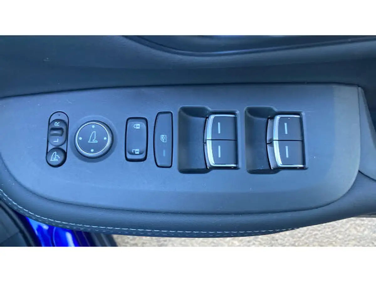 2024-honda-zr-v-20-i-mmd-elegance-big-24