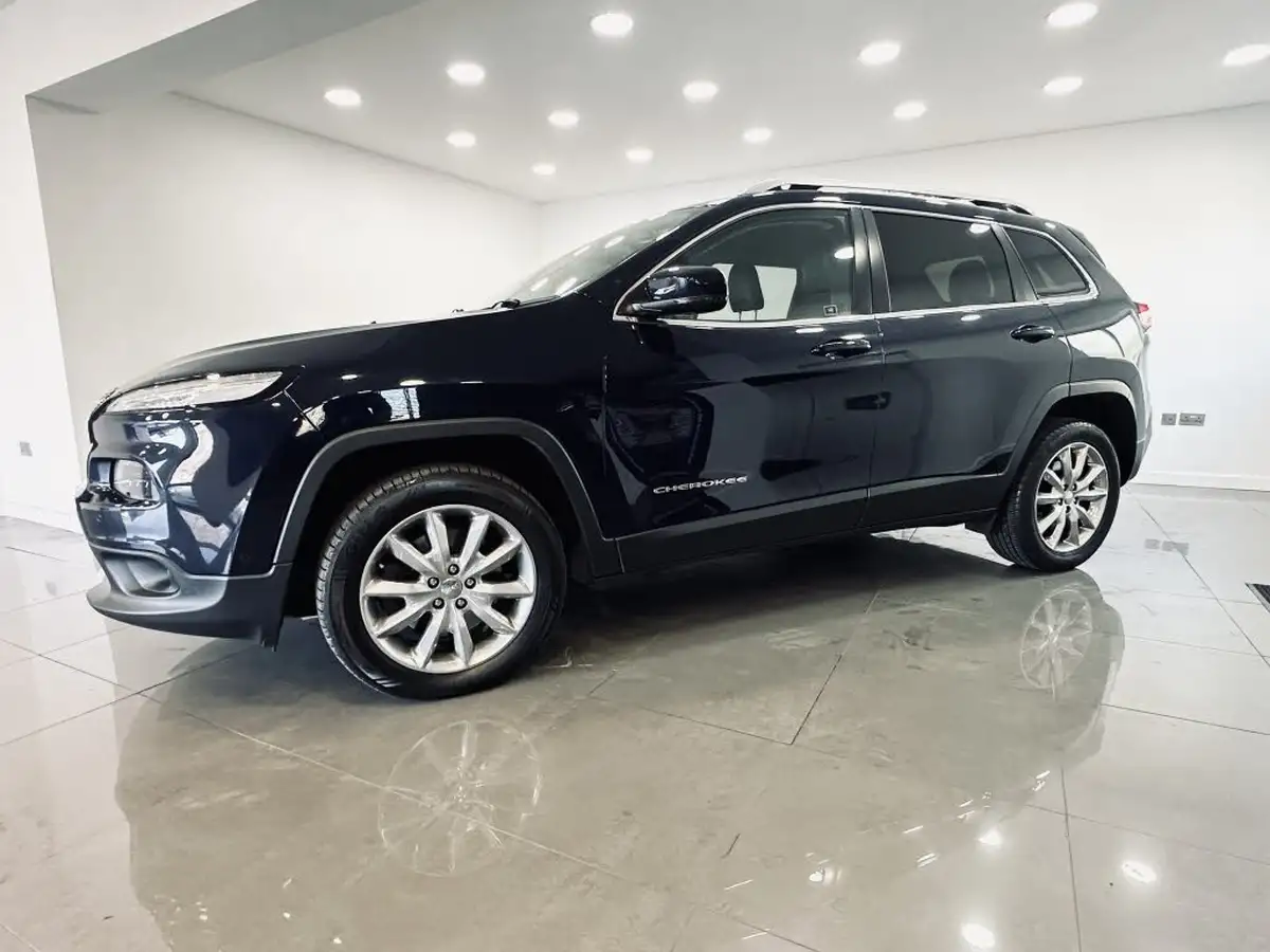 2015-jeep-cherokee-22multijet-ii-limited-ss-big-1