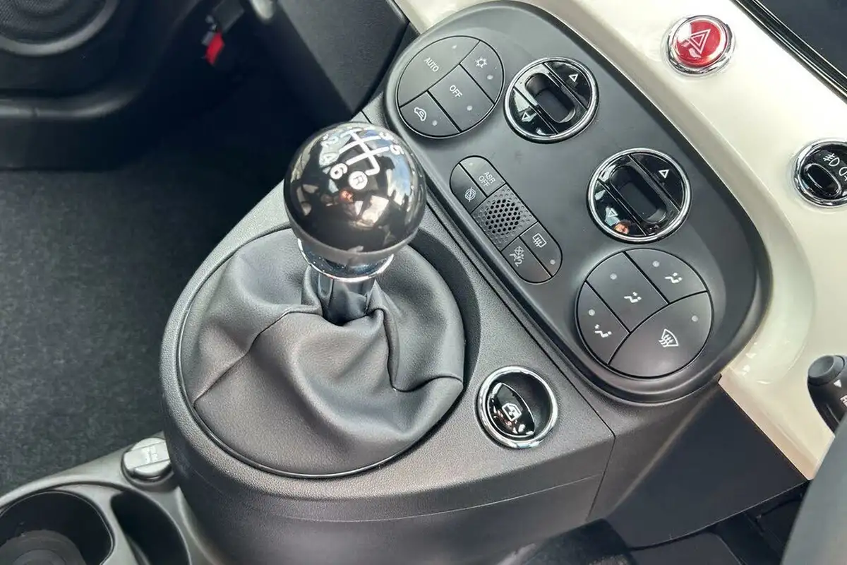 2023-fiat-500-10-big-9