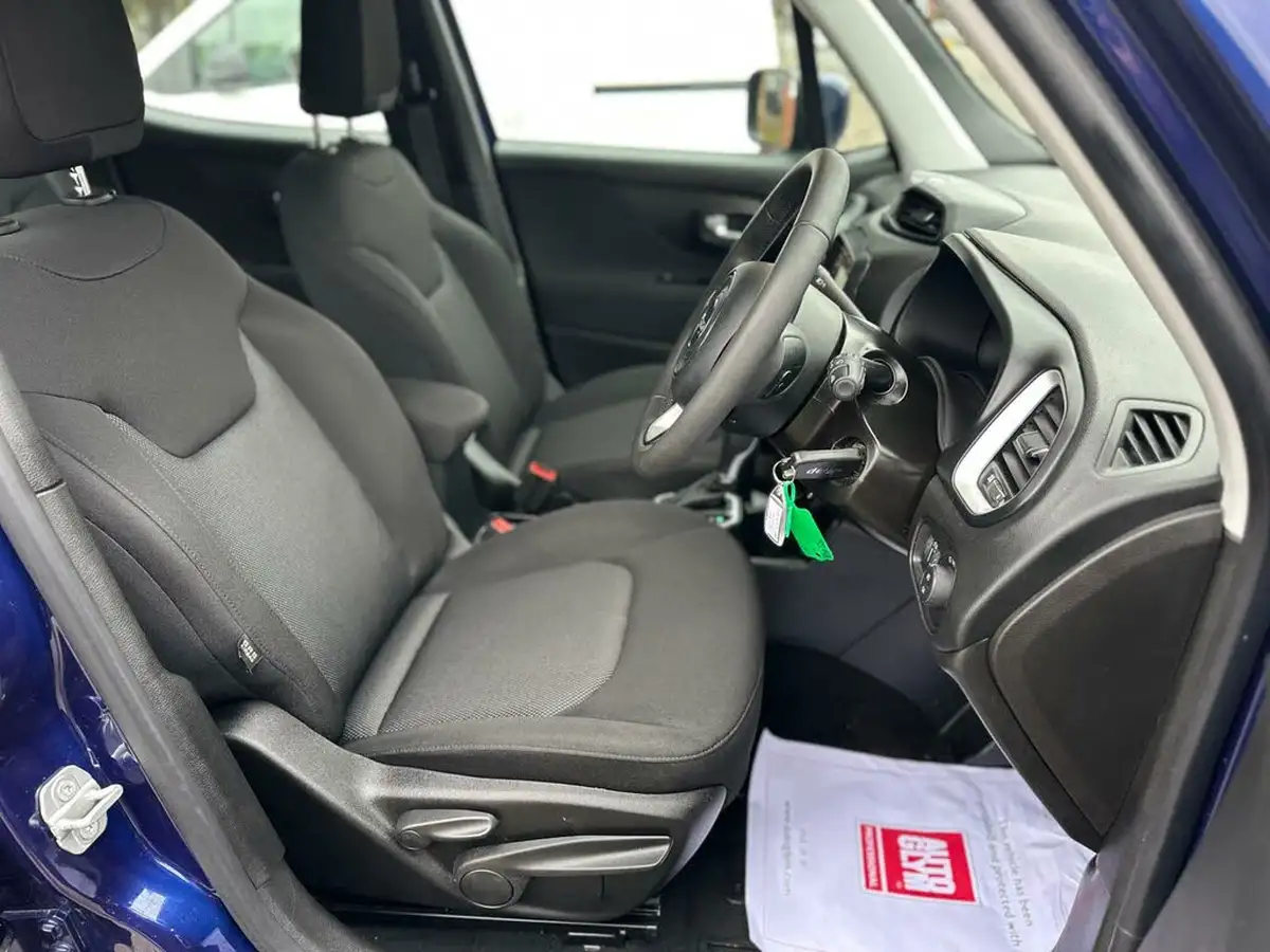 2018-jeep-renegade-13-gse-longitude-big-16