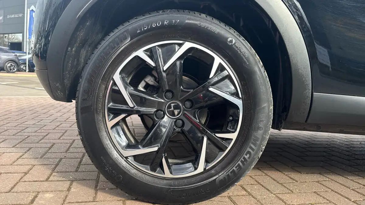 2019-ds-ds-3-crossback-12-puretech-prestige-130ps-eat8-big-15