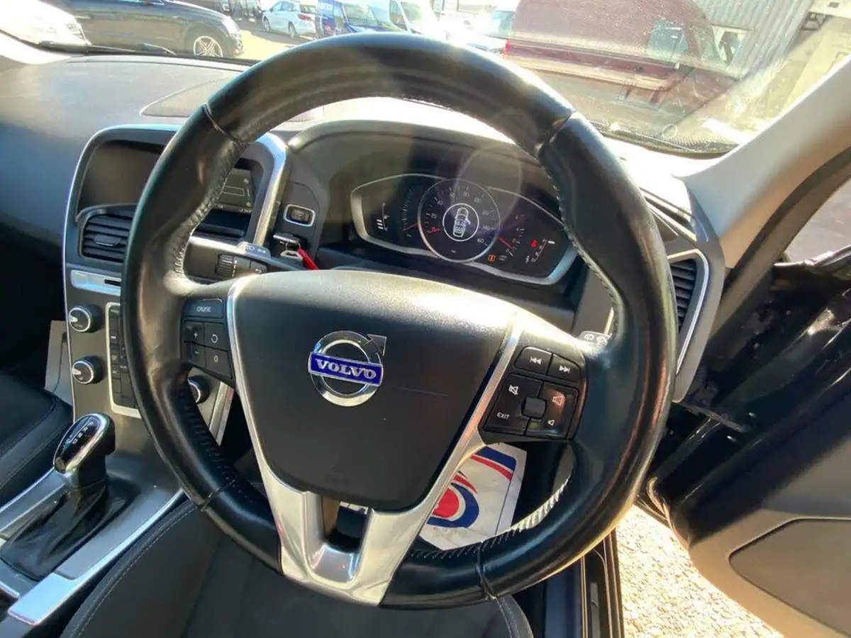 2013-volvo-xc60-24td-d4-se-163ps-geartronic-big-11