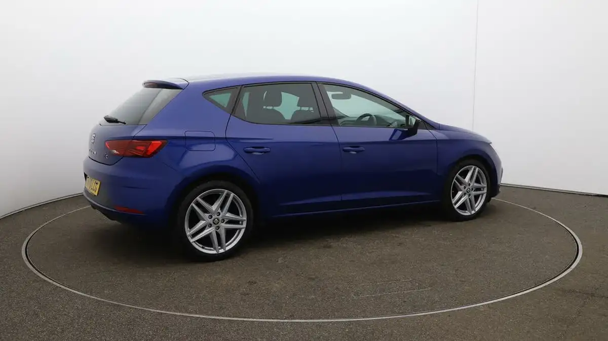 2020-seat-leon-15-tsi-evo-fr-black-edition-150ps-hatchback-dsg-big-44
