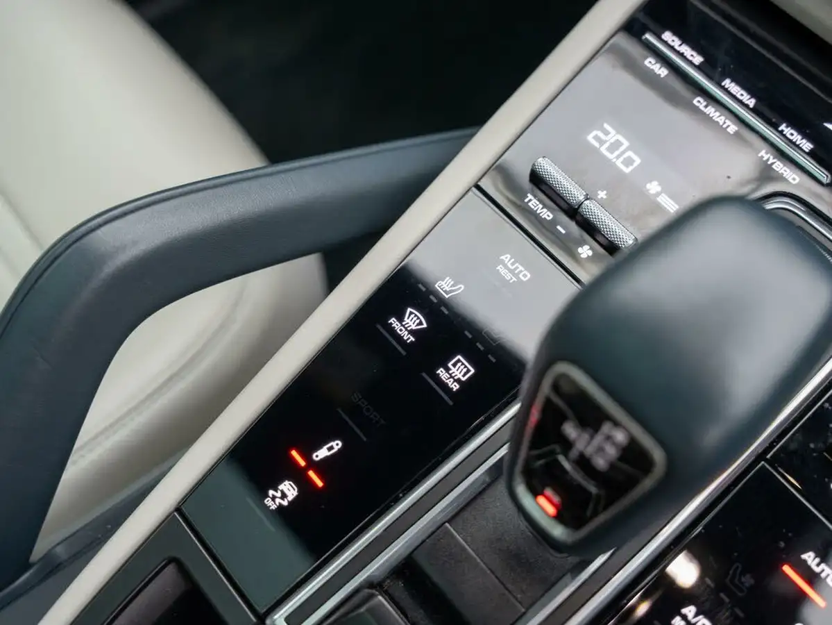 2019-porsche-cayenne-30-v6-e-hybrid-e-hybrid-coupe-big-37