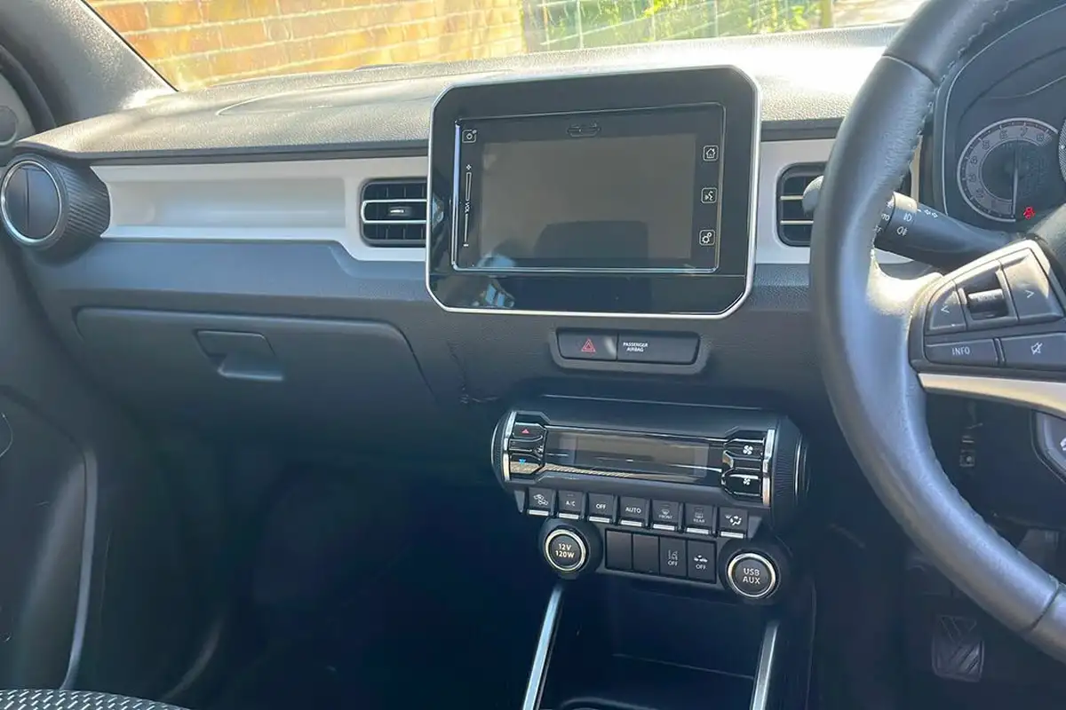 2022-suzuki-ignis-12-dualjet-sz5-big-13