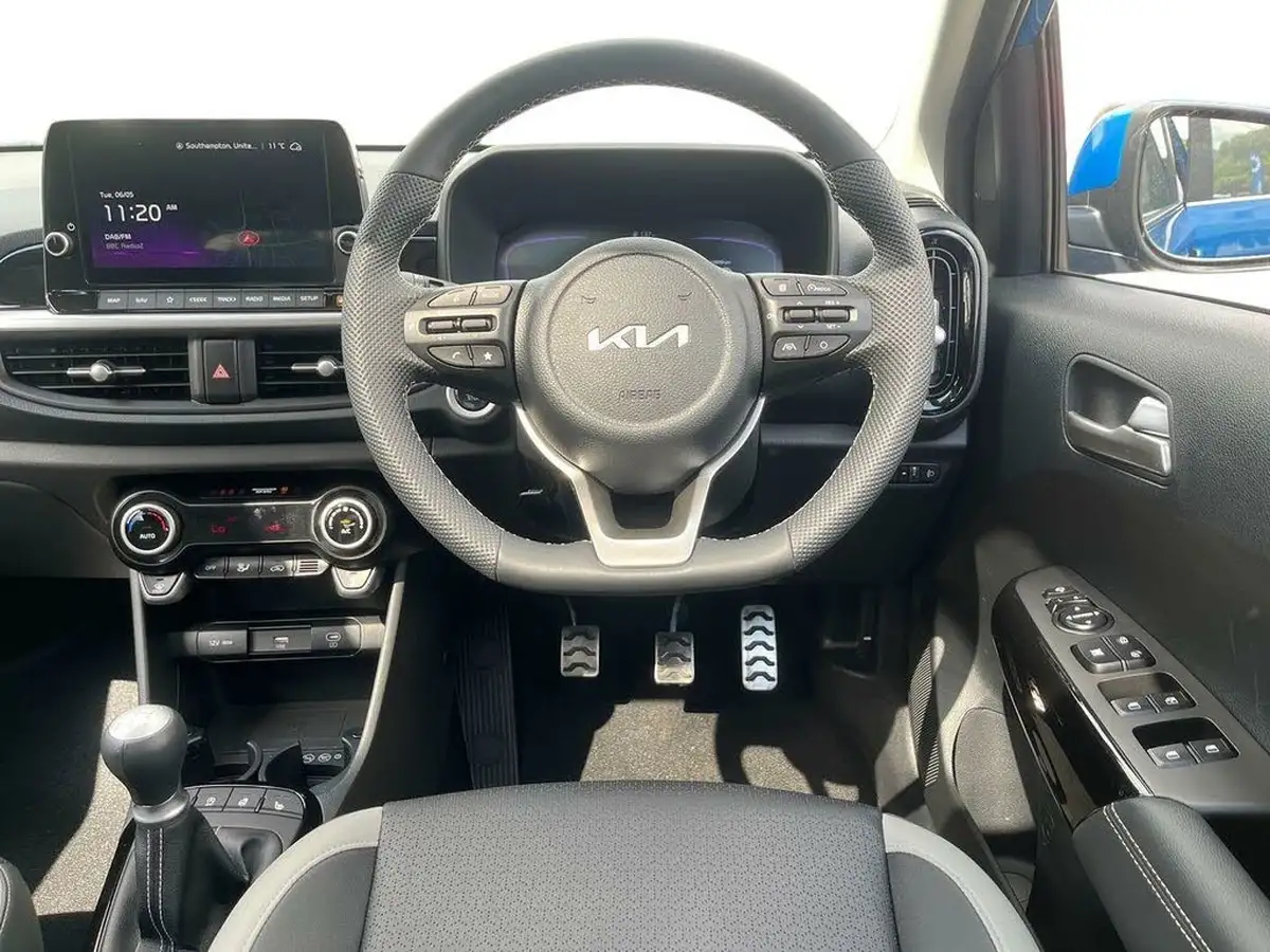 2024-kia-picanto-12-gt-line-s-big-12
