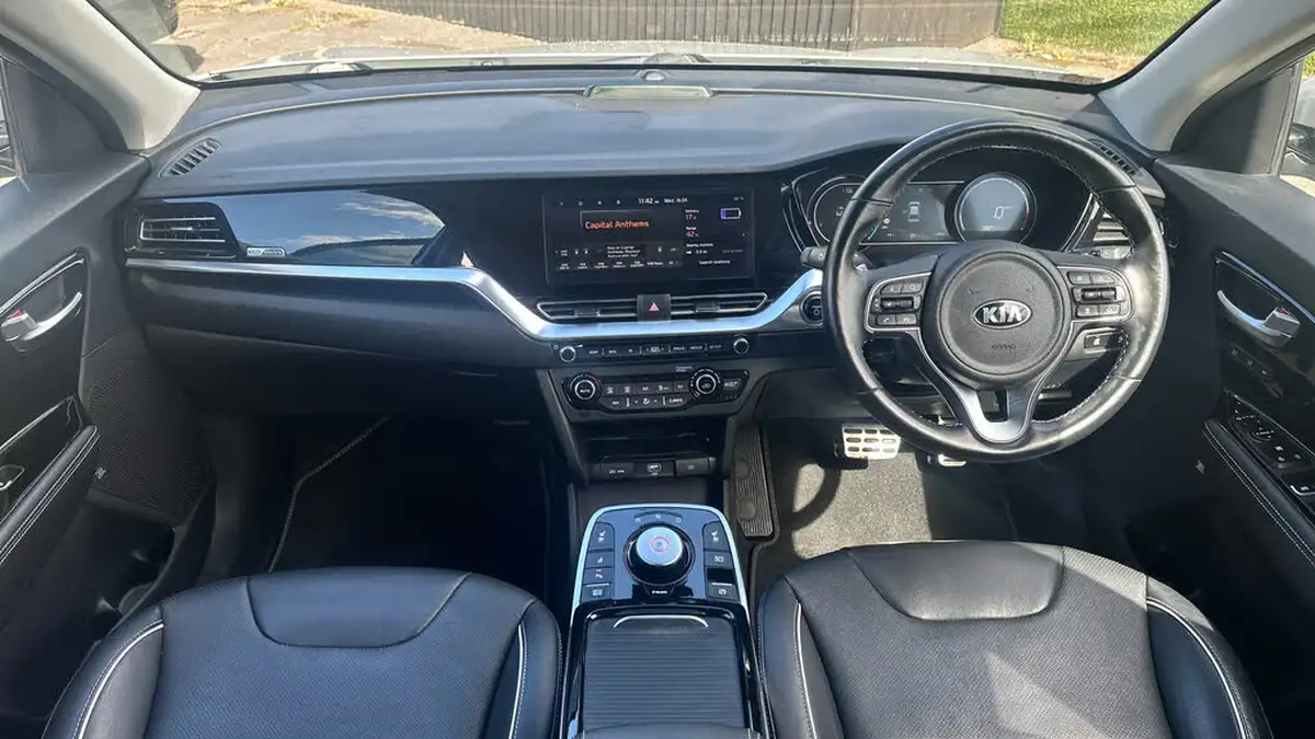 2021-kia-e-niro-ev-4-big-10